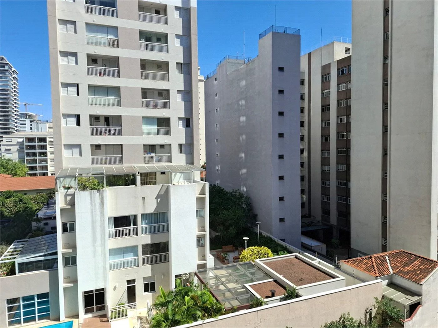Apartamento à venda com 2 quartos, sendo 1 suíte,  em Pinheiros, São Paulo, SP