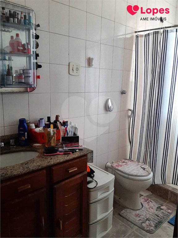 Casa à venda com 4 quartos, sendo 1 suíte, em Senador Camará, Rio de Janeiro, RJ
