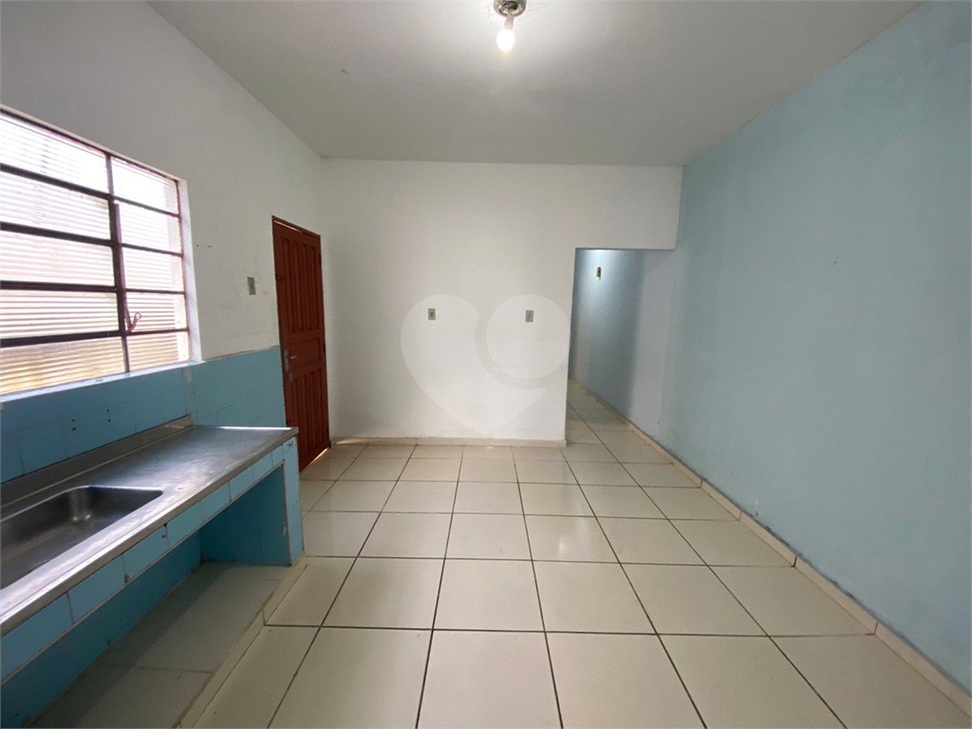 Casa à venda com 2 quartos em Jardim Elizabeth, Salto, SP
