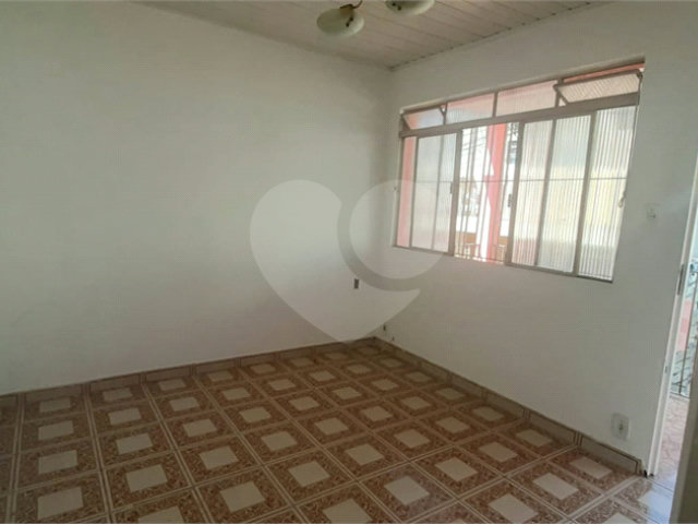 Casa de Vila à venda com 2 quartos em Tremembé, São Paulo, SP
