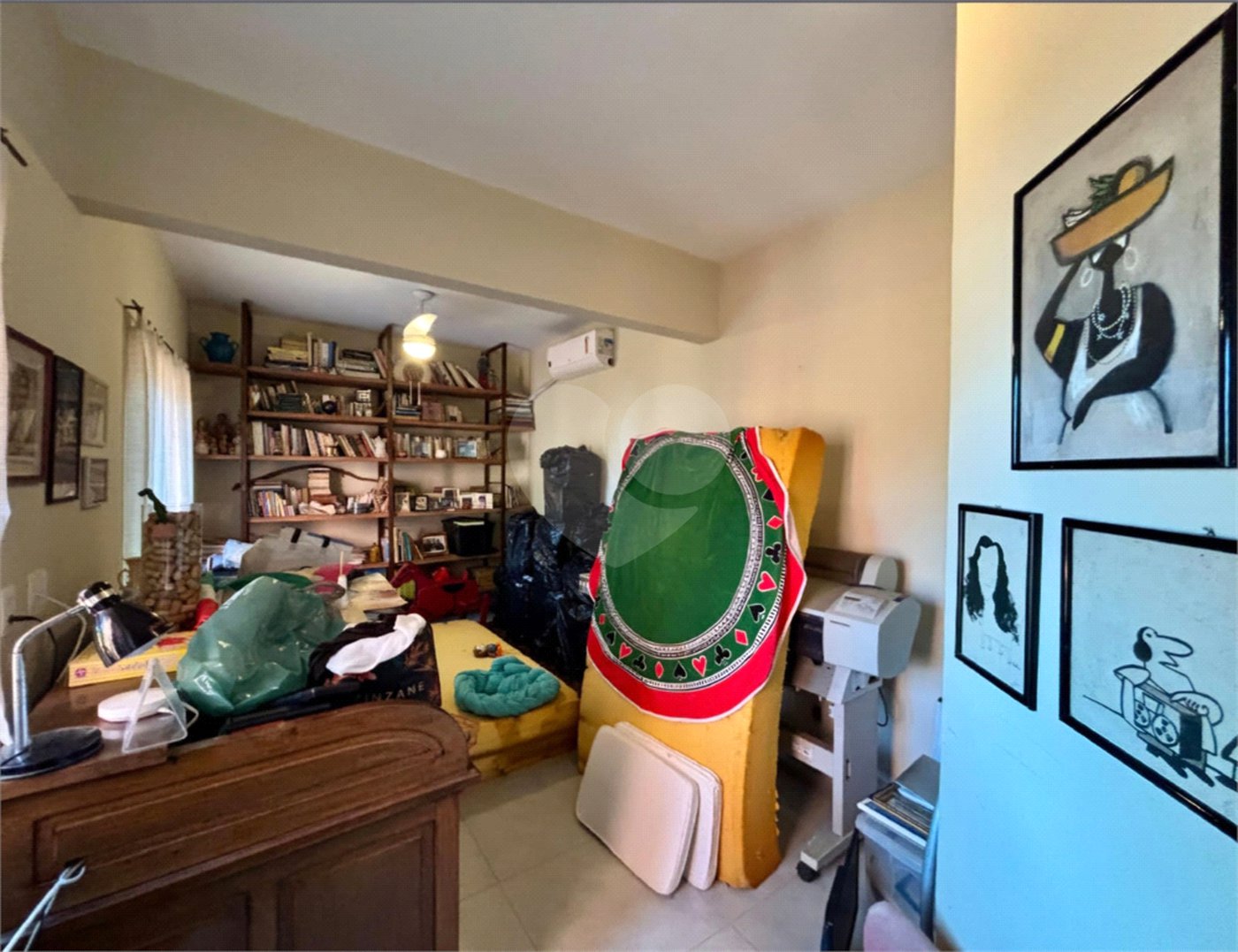 Casa à venda com 4 quartos, sendo 1 suíte, em Lagoa, Rio de Janeiro, RJ