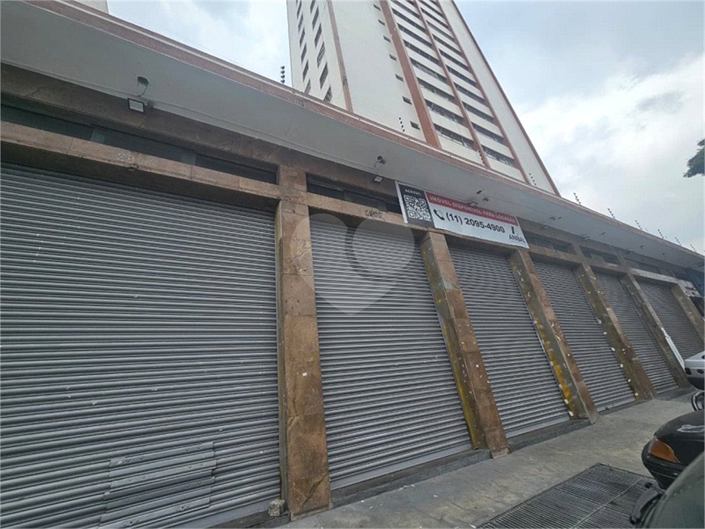 Salão para alugar em Vila Carrão, São Paulo, SP