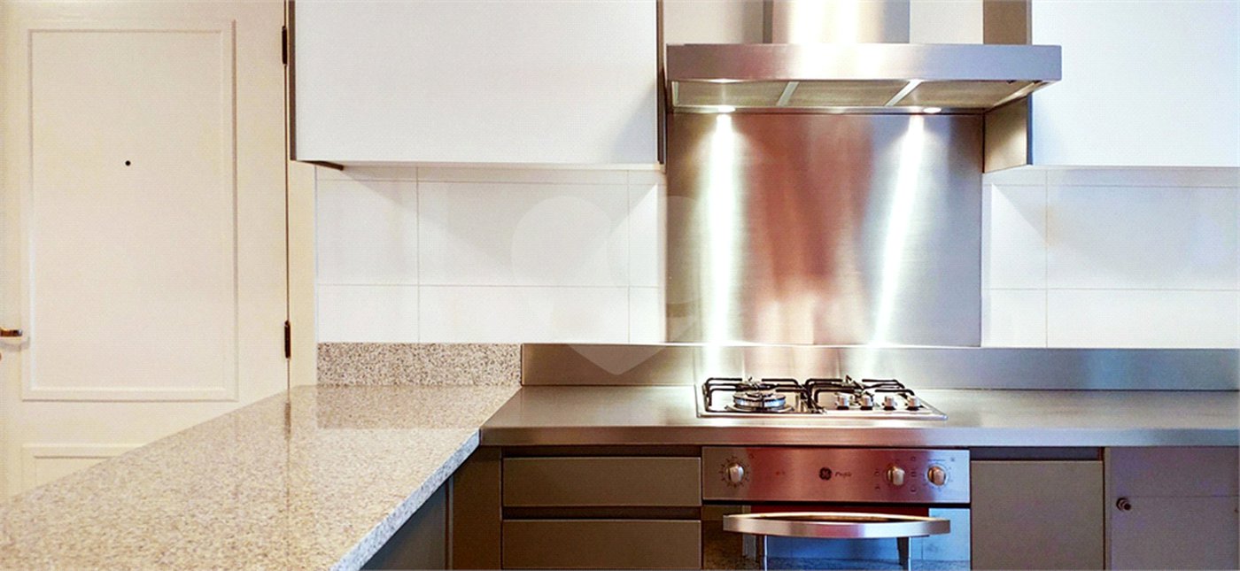Apartamento para alugar com 2 suítes em Jardim Panorama, São Paulo, SP