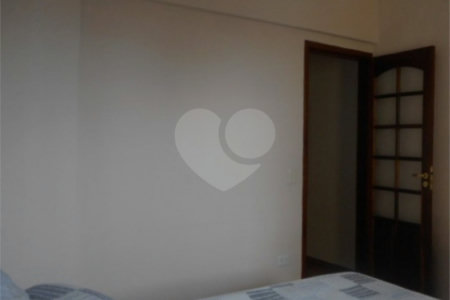 Sobrado à venda com 3 quartos, sendo 1 suíte, em Campo Grande, São Paulo, SP