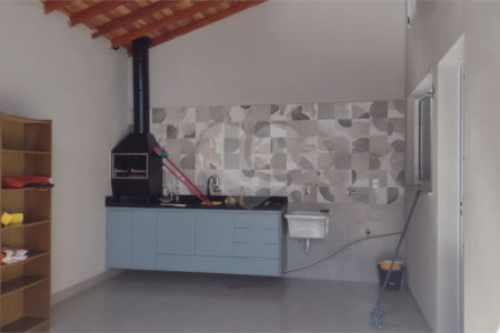 Casa à venda com 2 quartos, sendo 1 suíte, em Jardim Del Rei, Araraquara, SP