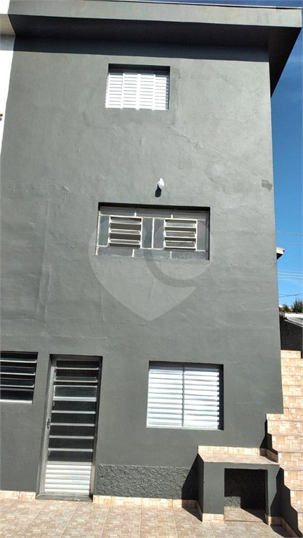 Sobrado à venda com 3 quartos, sendo 1 suíte, em Chora Menino, São Paulo, SP
