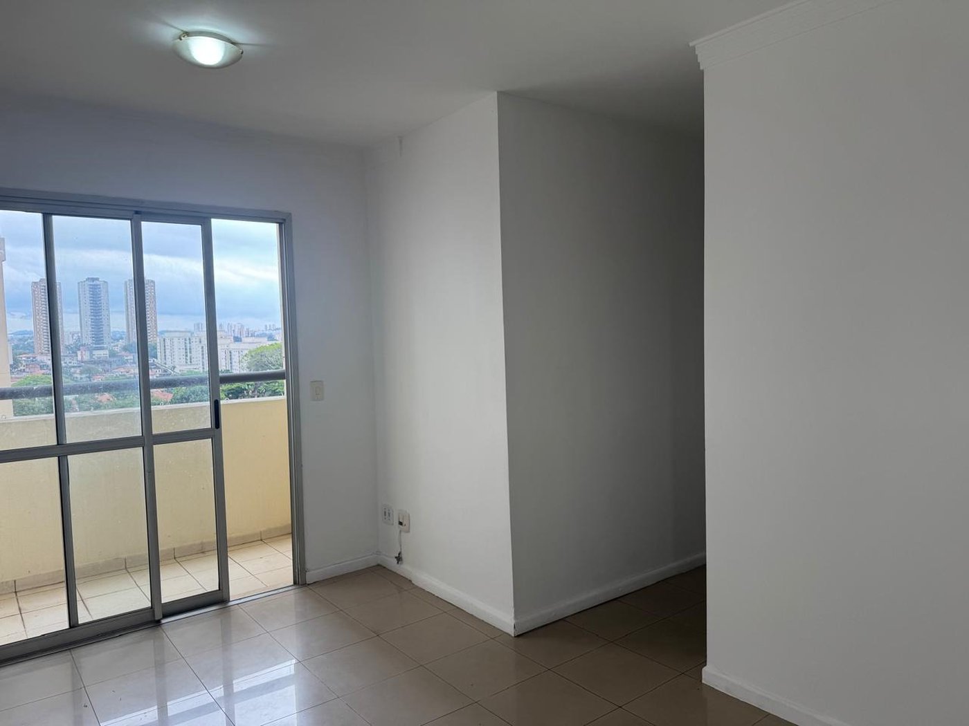 Apartamento para alugar com 3 quartos em Jardim Esmeralda, São Paulo, SP