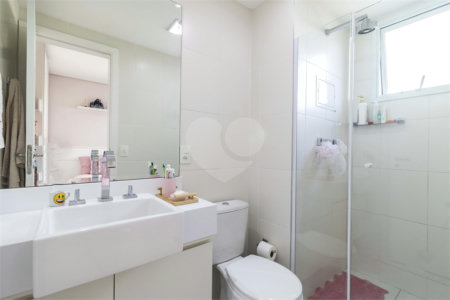 Apartamento à venda com 3 suítes em Brooklin, São Paulo, SP
