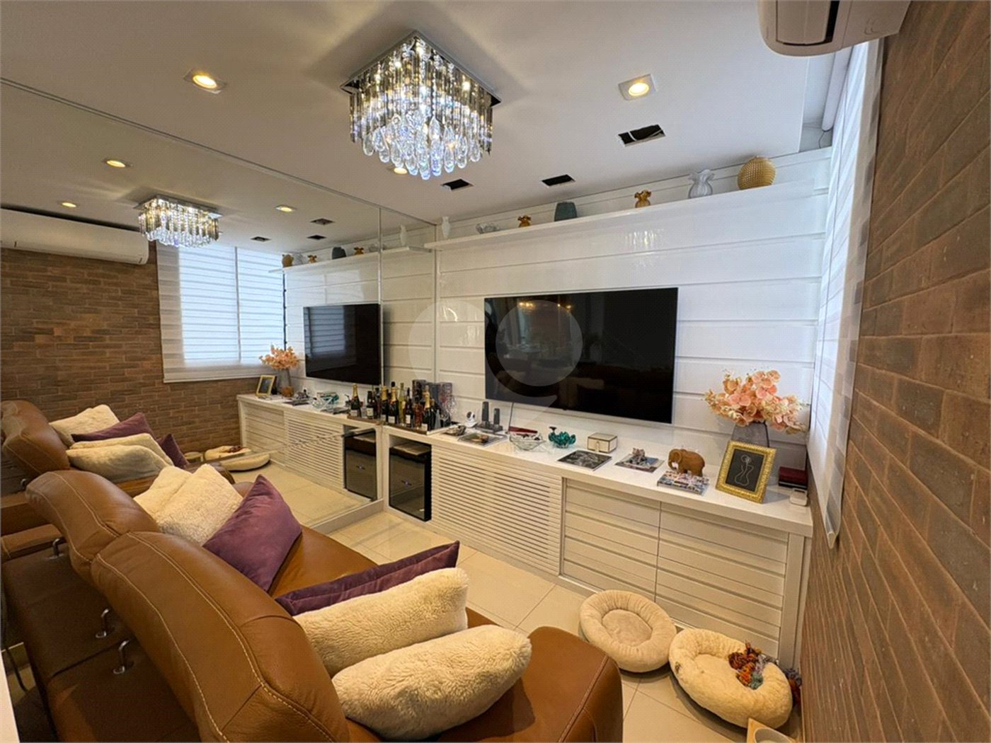 Duplex à venda com 2 suítes em Indianópolis, São Paulo, SP