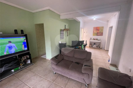 Casa à venda com 3 quartos, sendo 1 suíte,  em Bosque, Vinhedo, SP