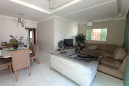 Casa à venda com 2 quartos, sendo 1 suíte, em Cosmos, Rio de Janeiro, RJ