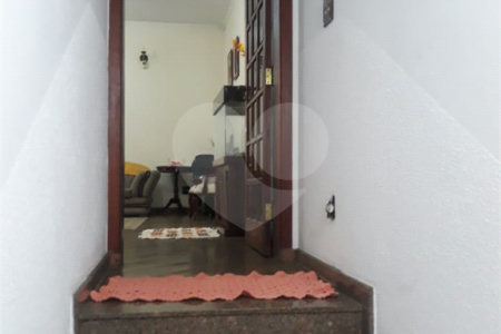 Sobrado à venda com 3 quartos, sendo 1 suíte, em Jardim Flórida, São Roque, SP