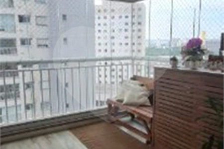 Apartamento à venda com 2 quartos, sendo 1 suíte,  em Barra Funda, São Paulo, SP