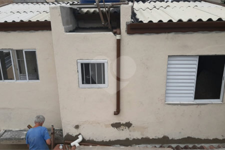 Casa à venda com 2 quartos, sendo 1 suíte, em Vila Gumercindo, São Paulo, SP