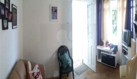 Casa Térrea à venda com 2 quartos em Vila Nivi, São Paulo, SP