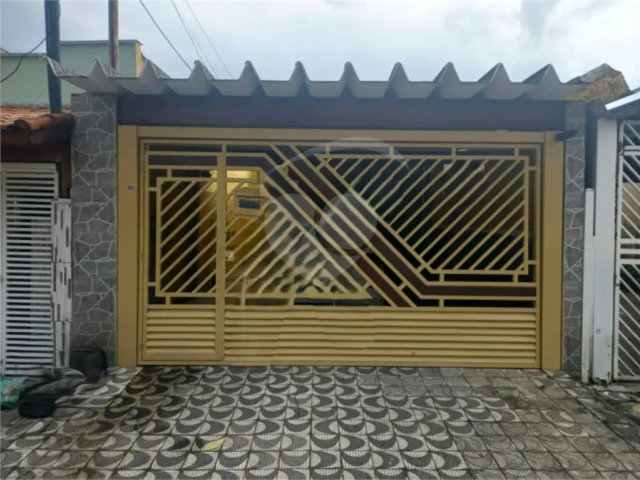 Casa à venda com 3 quartos, sendo 1 suíte,  em Parque Edu Chaves, São Paulo, SP