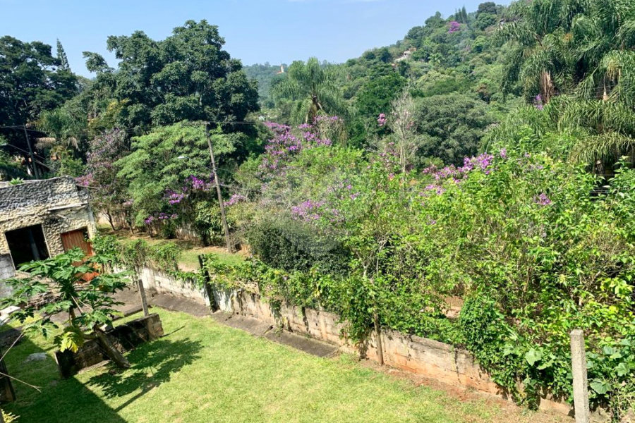 Casa Térrea à venda com 4 quartos, sendo 1 suíte, em Serra da Cantareira, Mairiporã, SP