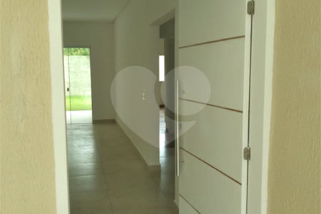 Casa à venda com 4 suítes no condomínio Saint Thomás Rua Uruana,9, Carapicuíba - SP