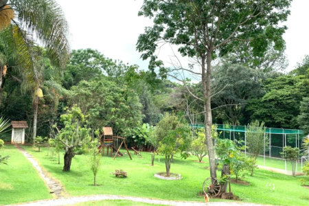 Casa à venda com 10 quartos, sendo 3 suítes, no condomínio Chácaras Campo Verde, Campo Limpo Paulista - SP