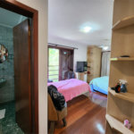Casa à venda com 5 suítes no condomínio Suíça da Cantareira, Mairiporã - SP