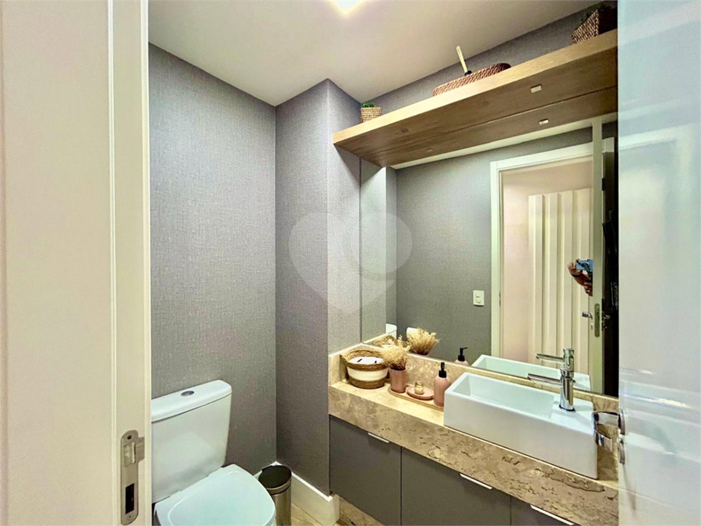 Apartamento à venda com 3 suítes em Jardim Prudência, São Paulo, SP
