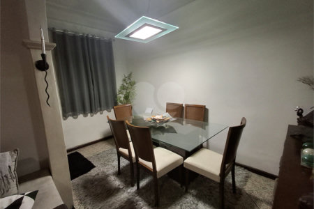 Casa à venda com 4 quartos, sendo 1 suíte, em Tijuca, Rio de Janeiro, RJ
