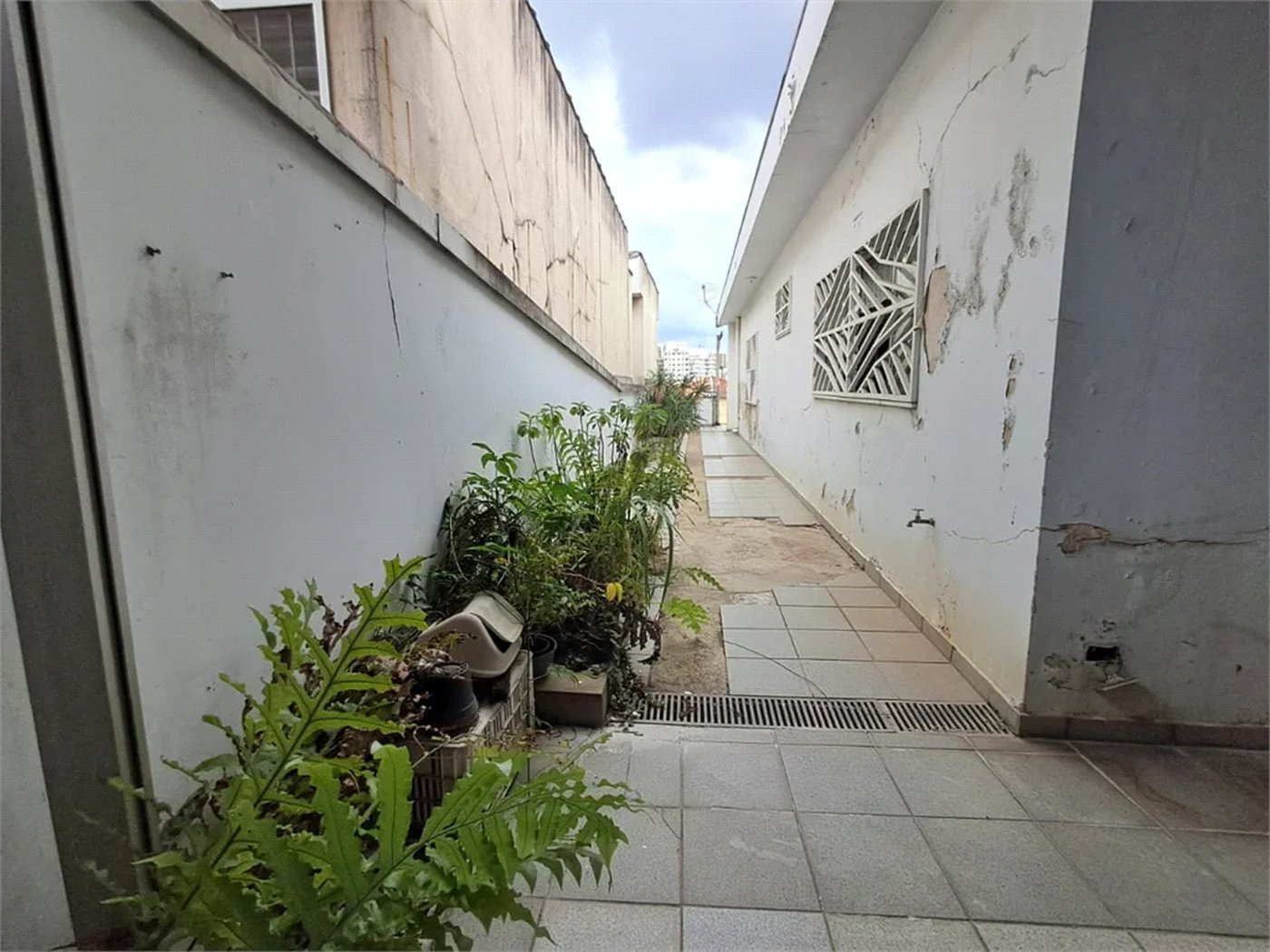 Sobrado à venda com 3 quartos, sendo 1 suíte,  em Vila Romana, São Paulo, SP