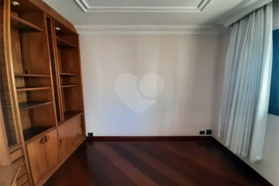 Apartamento à venda com 3 suítes em Tatuapé, São Paulo, SP