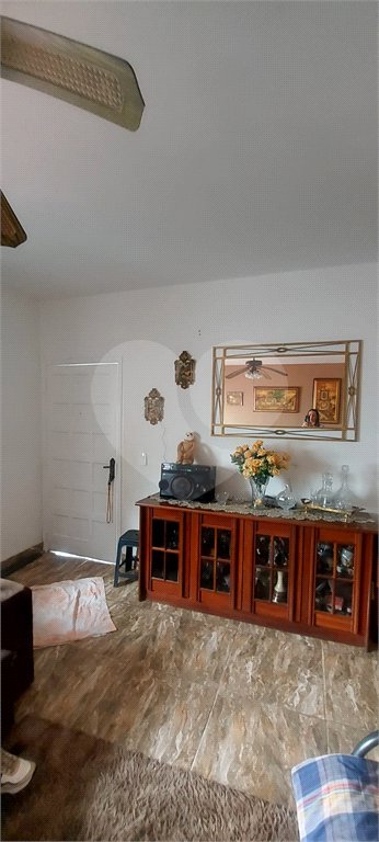 Casa à venda com 1 suíte em Jardim Messina, Jundiaí, SP
