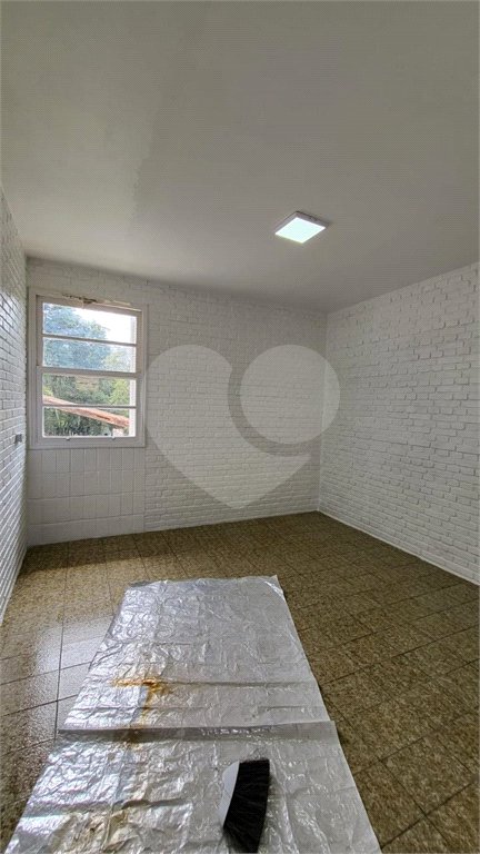 Chácara à venda com 3 quartos, sendo 2 suítes, em Planalto Verde, São Roque, SP