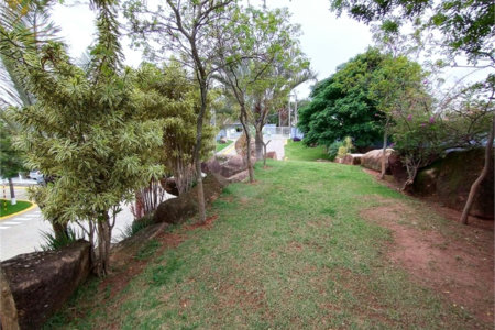 Casa à venda com 3 quartos, sendo 1 suíte, no condomínio Rio das Pedras, Salto - SP