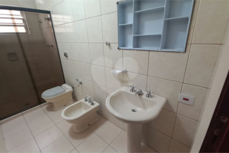 Casa para alugar com 3 quartos, sendo 1 suíte, em Jardim Bonfiglioli, São Paulo, SP