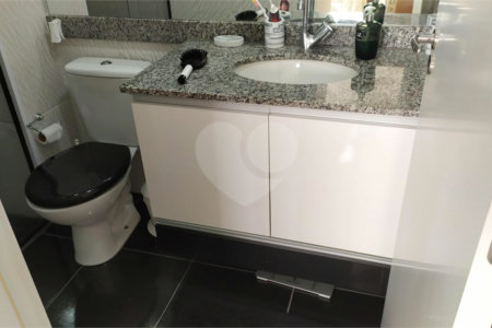 Apartamento à venda com 2 quartos, sendo 1 suíte, em Saúde, São Paulo, SP