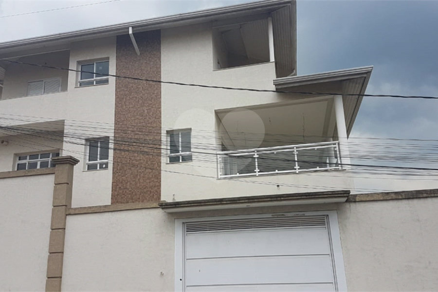 Casa à venda com 5 quartos, sendo 3 suítes,  em Serra da Cantareira, Mairiporã, SP