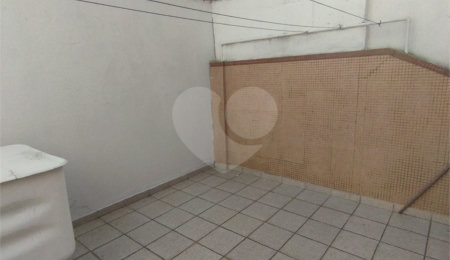 Sobrado à venda com 2 quartos em Tatuapé, São Paulo, SP