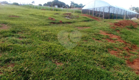 Sítio à venda com 1 quarto em Recanto Amapola, Bragança Paulista, SP