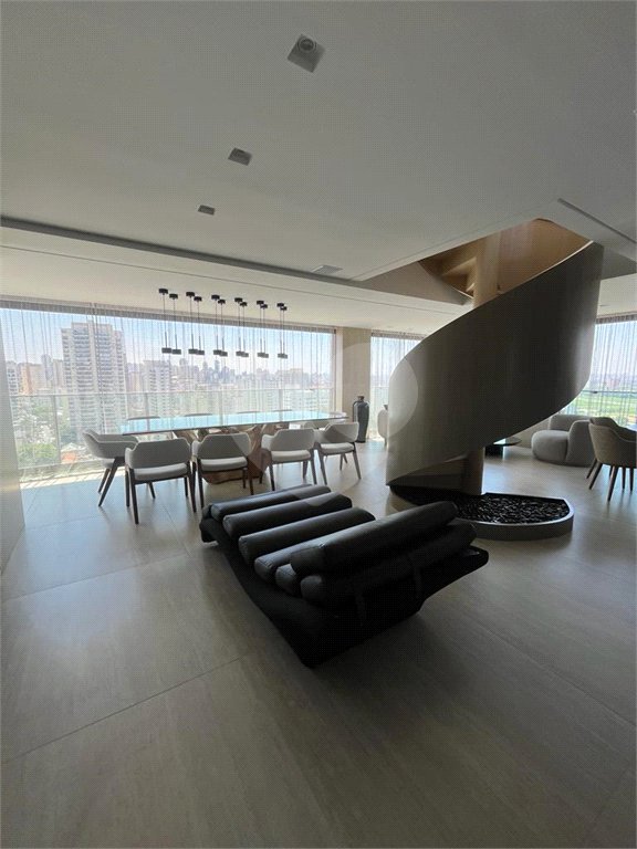 Apartamento à venda com 4 suítes em Santana, São Paulo, SP
