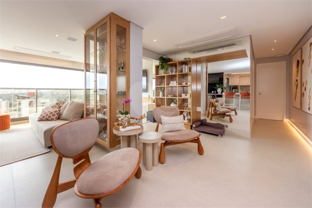Apartamento à venda com 2 suítes em Brooklin, São Paulo, SP