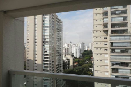 Apartamento à venda com 3 suítes em Campo Belo, São Paulo, SP