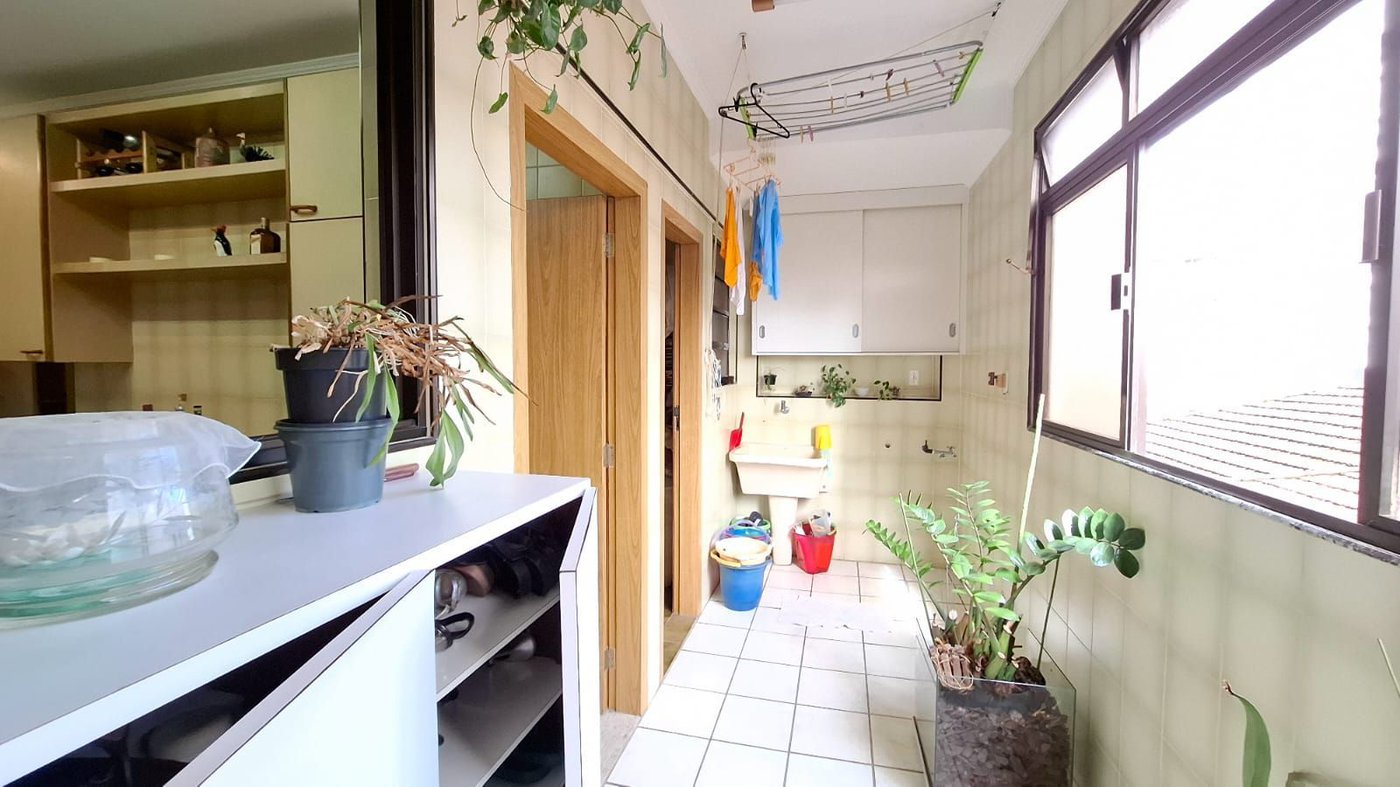Apartamento com 3 dormitórios à venda, 150 m² por R$ 1.070.000,00 - Gonzaga - Santos/SP
