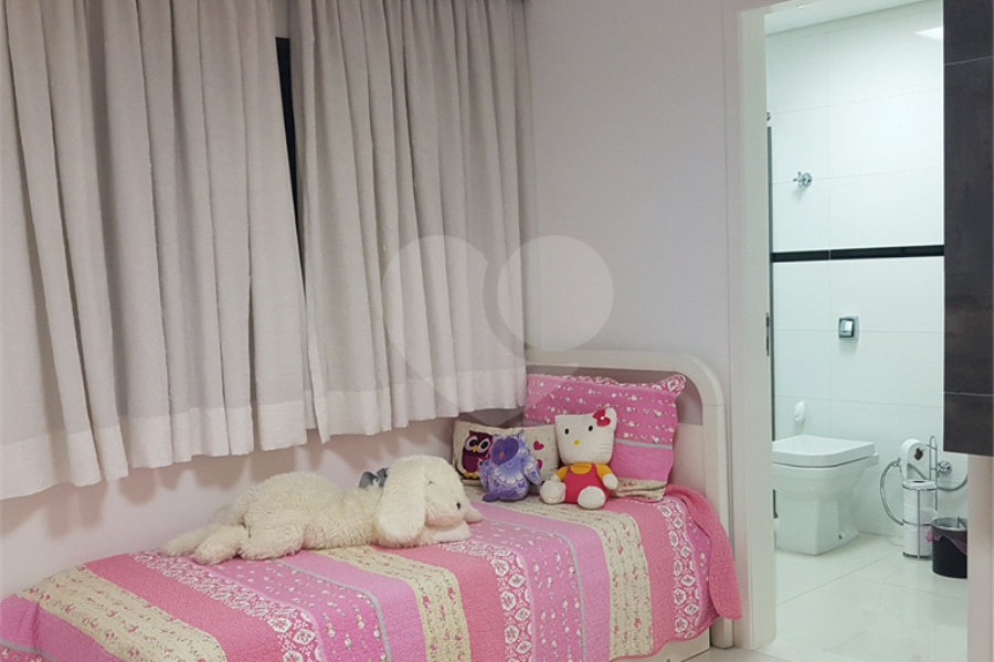 Cobertura à venda com 4 quartos, sendo 3 suítes,  em Santana, São Paulo, SP