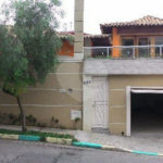 Casa à venda com 3 suítes em Vila Paiva, São Paulo, SP