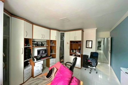 Casa com 3 dormitórios à venda, 210 m² por R$ 1.200.000,00 - Encruzilhada - Santos/SP