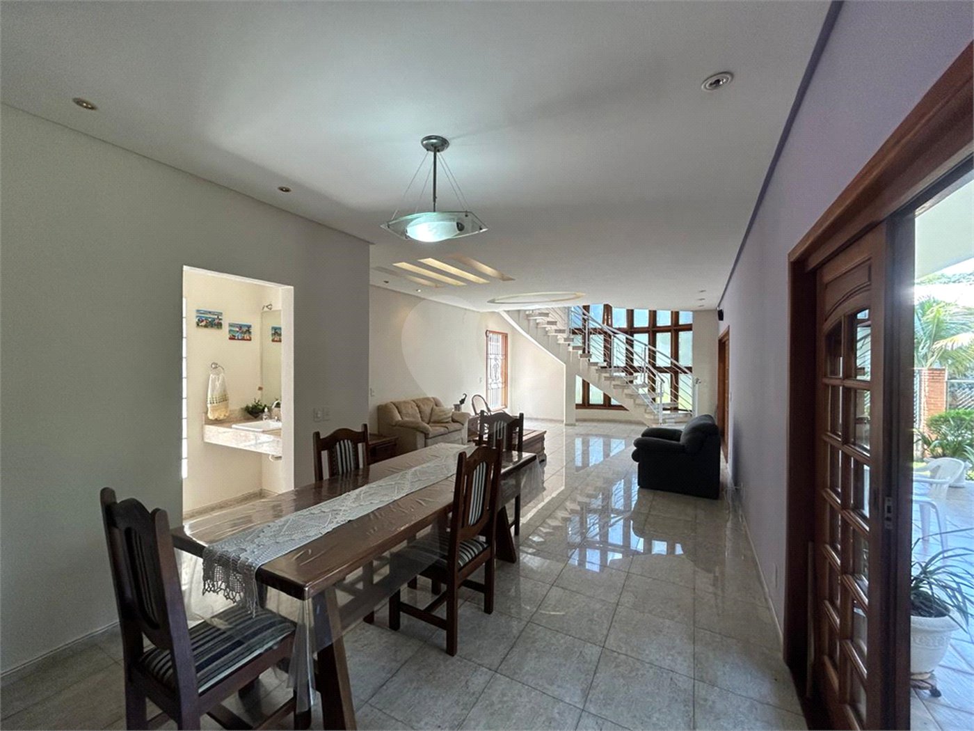 Casa à venda com 3 quartos, sendo 1 suíte, em Shamballa Village, Itu, SP
