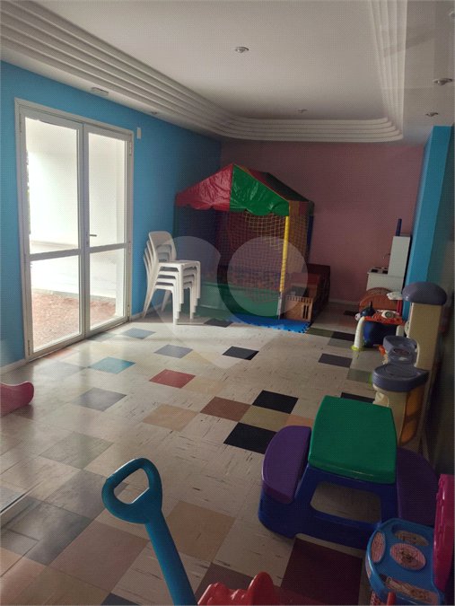 Apartamento à venda com 3 quartos, sendo 1 suíte, em Indianópolis, São Paulo, SP