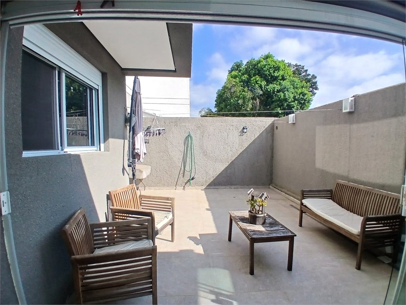 Apartamento à venda com 2 quartos, sendo 1 suíte,  em Bairro do Cambará, São Roque, SP