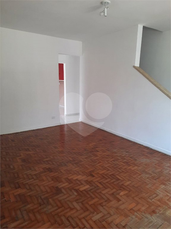 Sobrado à venda com 3 quartos em Vila Universitária, São Paulo, SP