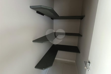 Casa à venda com 4 quartos, sendo 2 suítes, no condomínio Terras de Santa Adélia, Vargem Grande Paulista - SP
