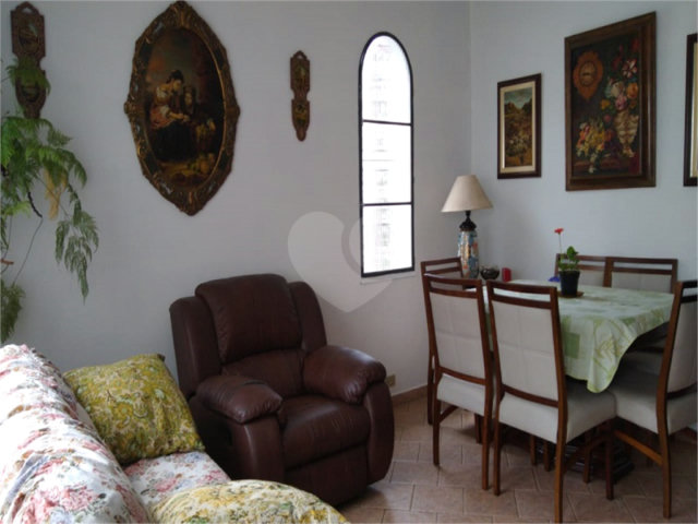 Sobrado à venda com 3 quartos, sendo 1 suíte,  em Alto da Boa Vista, São Paulo, SP