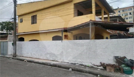 Casa à venda com 3 quartos, sendo 1 suíte,  em Campo Grande, Rio de Janeiro, RJ